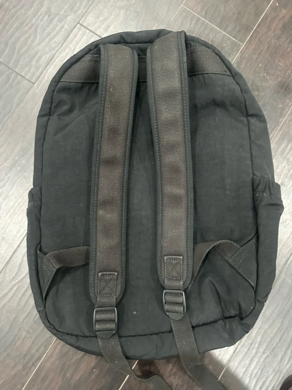 Kipling Seoul Men's Black and Metallic Gray Backpack